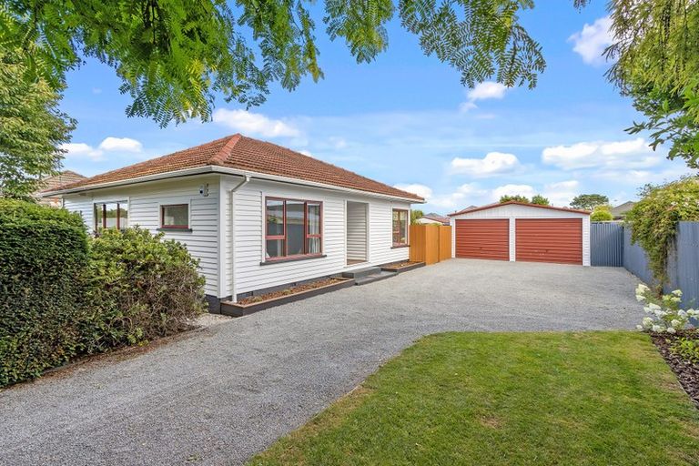 Photo of property in 80 Springs Road, Hornby, Christchurch, 8042