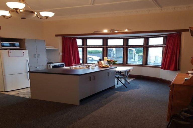 Photo of property in 71 Nairn Street, Mount Cook, Wellington, 6011