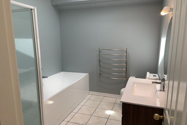 Photo of property in 16a Corsham Grove, Churton Park, Wellington, 6037