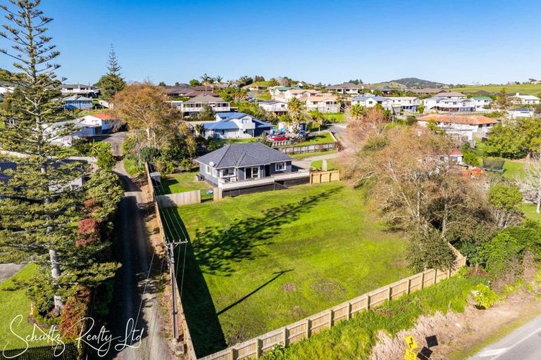 Photo of property in 17a Ash Street, Maungaturoto, 0520