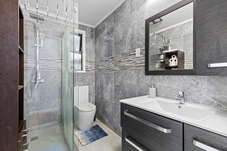 Photo of property in 43 Margaret Road, Papatoetoe, Auckland, 2025