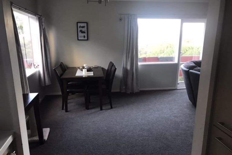Photo of property in 53 Chartwell Drive, Crofton Downs, Wellington, 6035