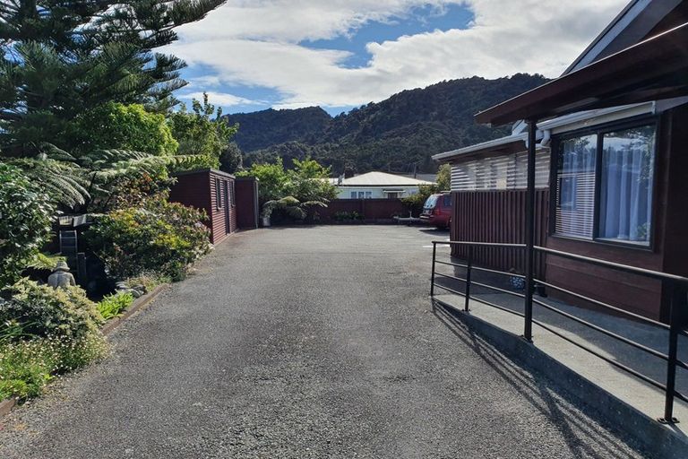 Photo of property in 107 Bright Street, Cobden, Greymouth, 7802