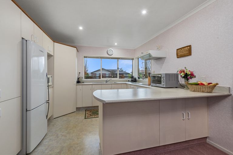 Photo of property in 1 Reynolds Drive, Glenview, Hamilton, 3206