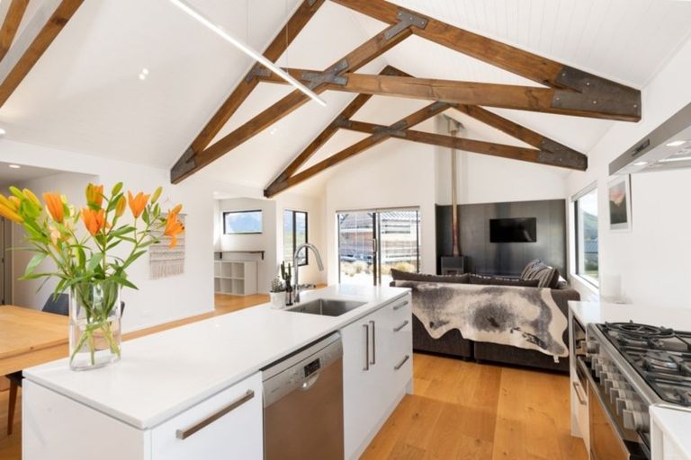 Photo of property in 43 Mcadam Drive, Jacks Point, Queenstown, 9371