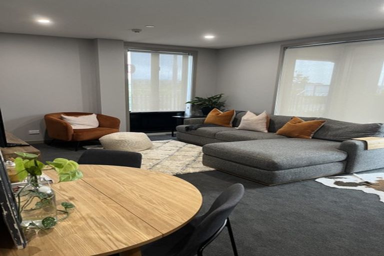 Photo of property in 104/2 Launch Road, Hobsonville, Auckland, 0616