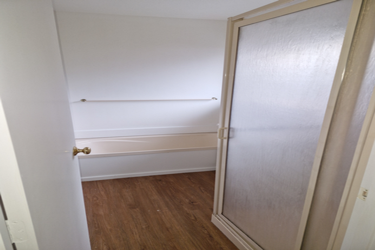 Photo of property in 1/40 Maxwell Street, Riccarton, Christchurch, 8041