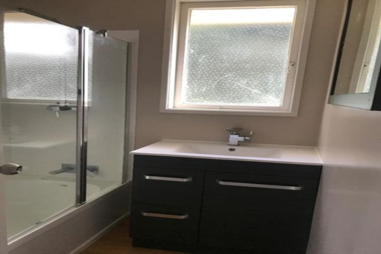 Photo of property in 5 Ogle Crescent, Te Kamo, Whangarei, 0112