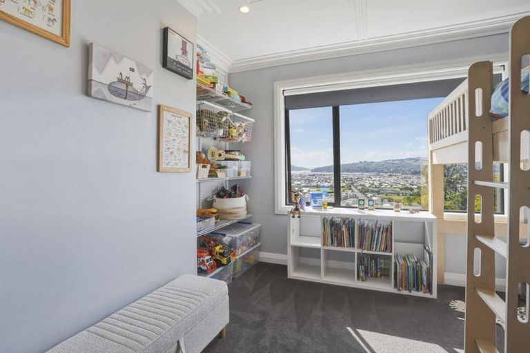 Photo of property in 11 Middleton Road, Kew, Dunedin, 9012
