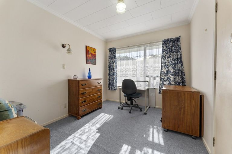 Photo of property in 237 Tukapa Street, Westown, New Plymouth, 4310