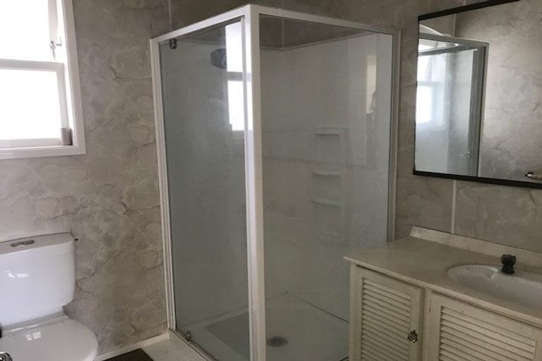 Photo of property in 13a Queenwood Avenue, Queenwood, Hamilton, 3210