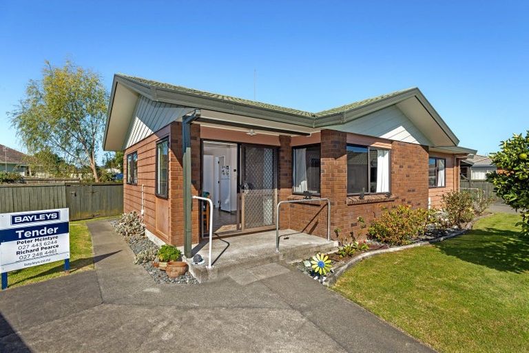 Photo of property in 13b Goldsmith Street, Elgin, Gisborne, 4010