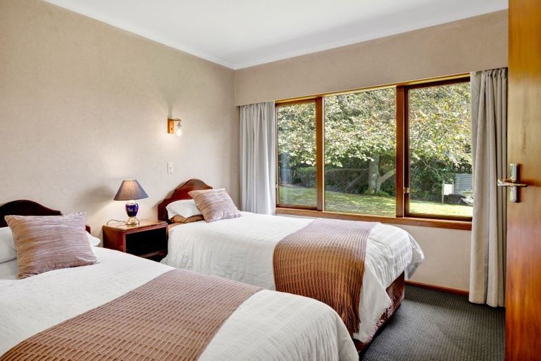 Photo of property in 485 Broadway, Stratford, 4393