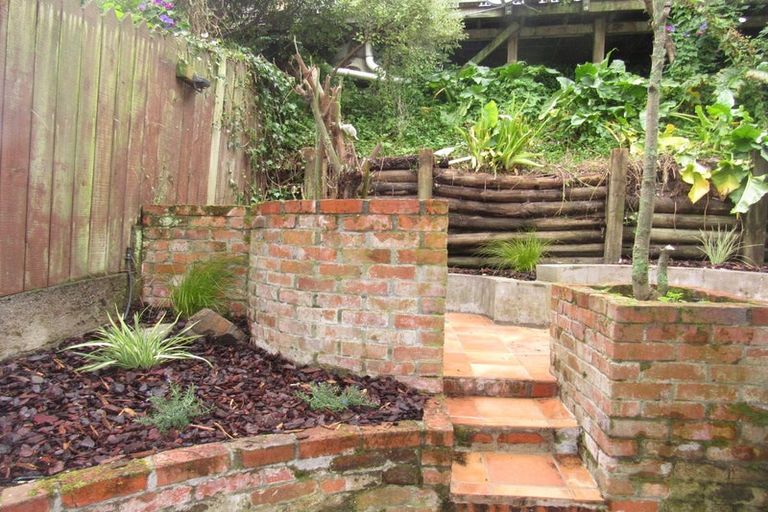 Photo of property in 233 Tinakori Road, Thorndon, Wellington, 6011