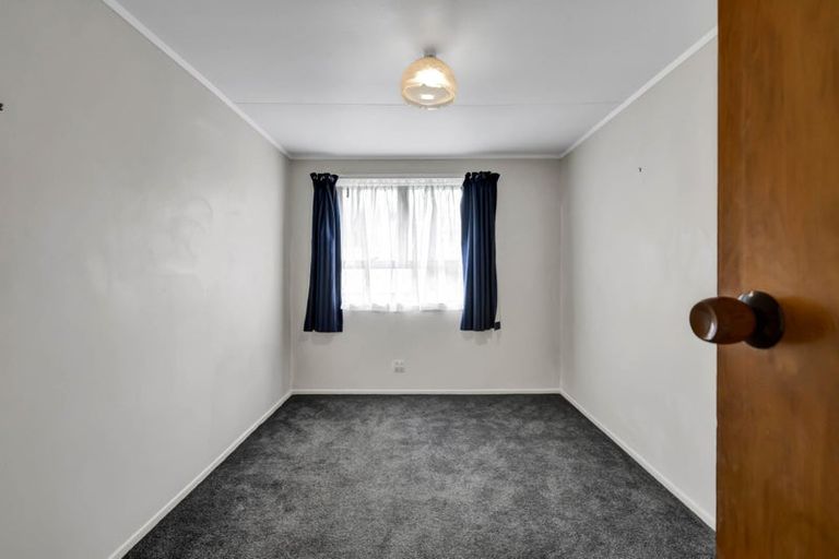 Photo of property in 19 Rangitake Drive, Spotswood, New Plymouth, 4310