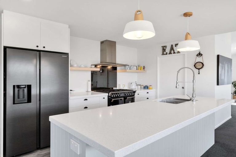 Photo of property in 2 Upham Way, Amberley, 7410