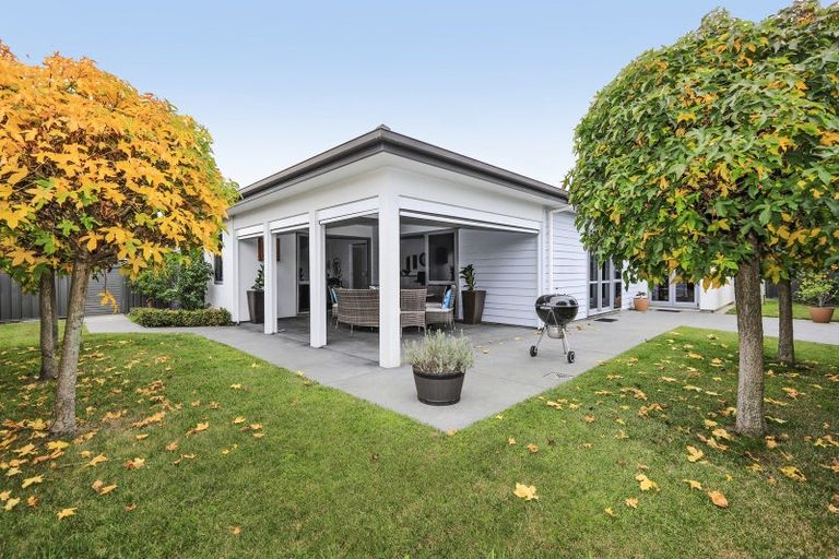 Photo of property in 9 Ohau Place, Poraiti, Napier, 4112