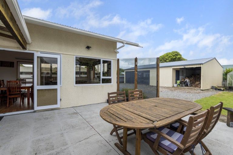 Photo of property in 15 Portia Street, Stratford, 4332