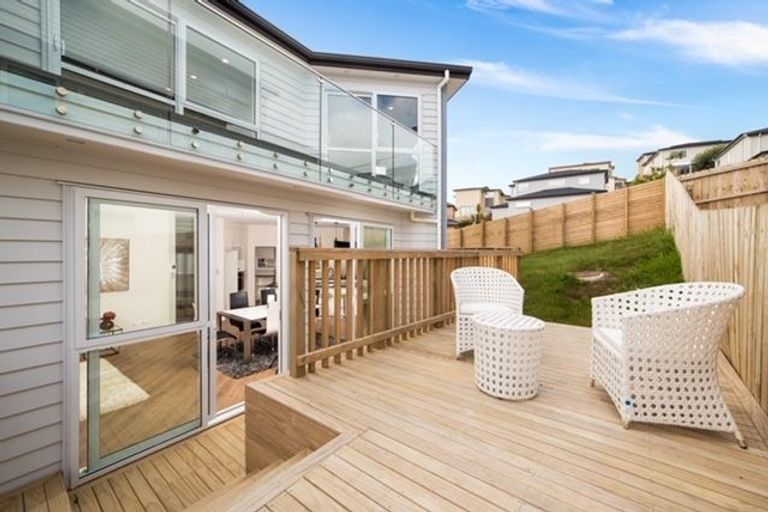 Photo of property in 44 San Prospero Crescent, Henderson, Auckland, 0612