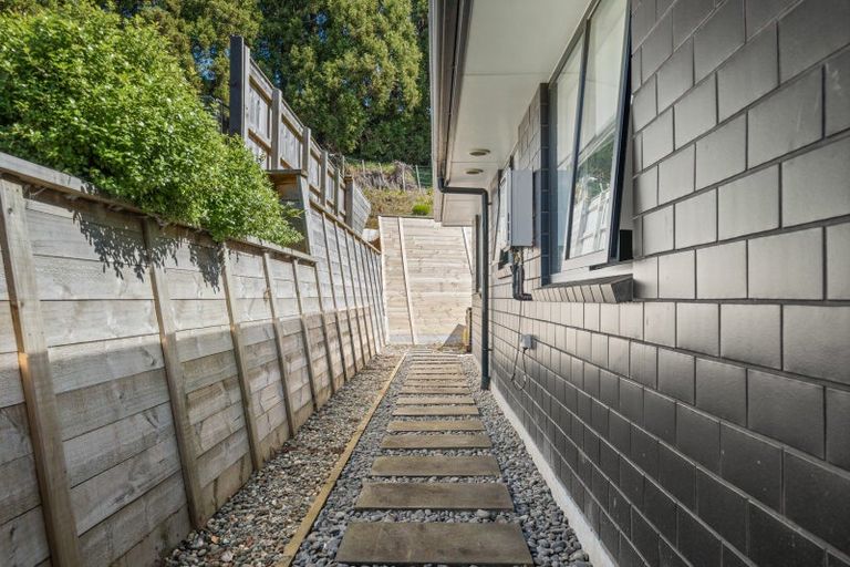 Photo of property in 21c Garrett Drive, Whalers Gate, New Plymouth, 4310