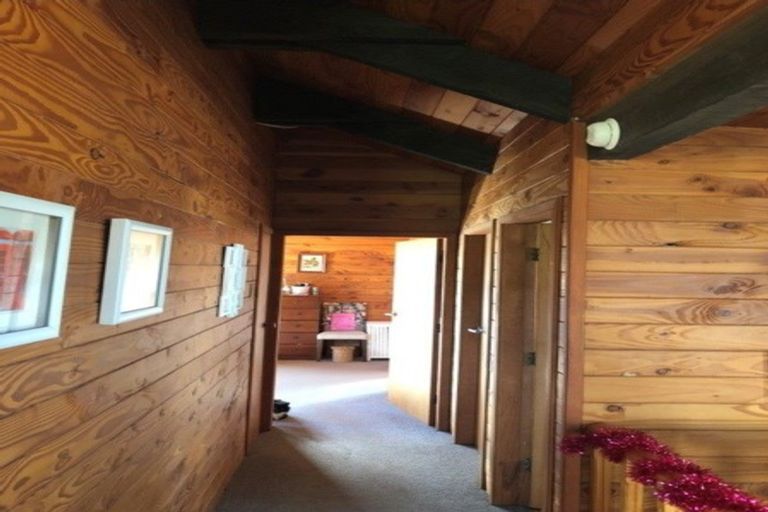 Photo of property in 21 The Bollard, Whitby, Porirua, 5024