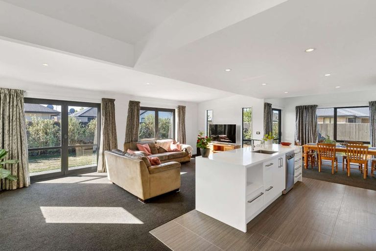 Photo of property in 5a Malory Way, Rolleston, 7614