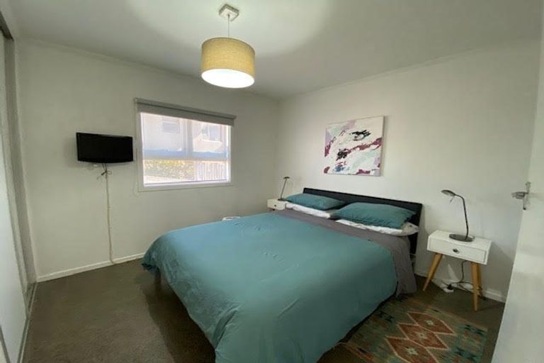 Photo of property in 3/23a Hamblyn Street, Strandon, New Plymouth, 4312