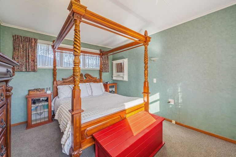 Photo of property in 5 Thackeray Street, Trentham, Upper Hutt, 5018