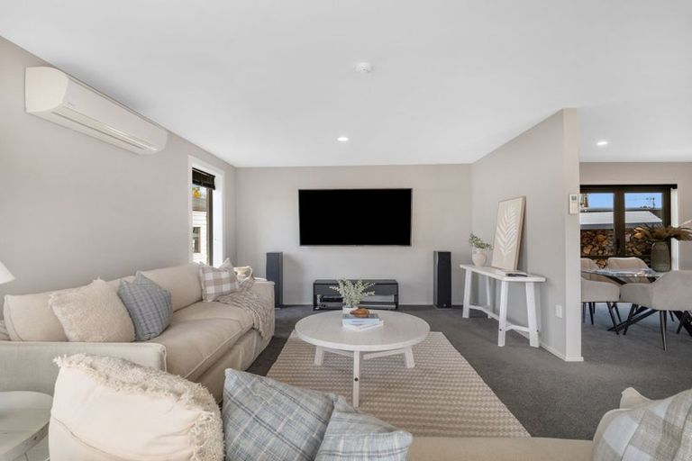 Photo of property in 19 Blakehall Place, Spreydon, Christchurch, 8024