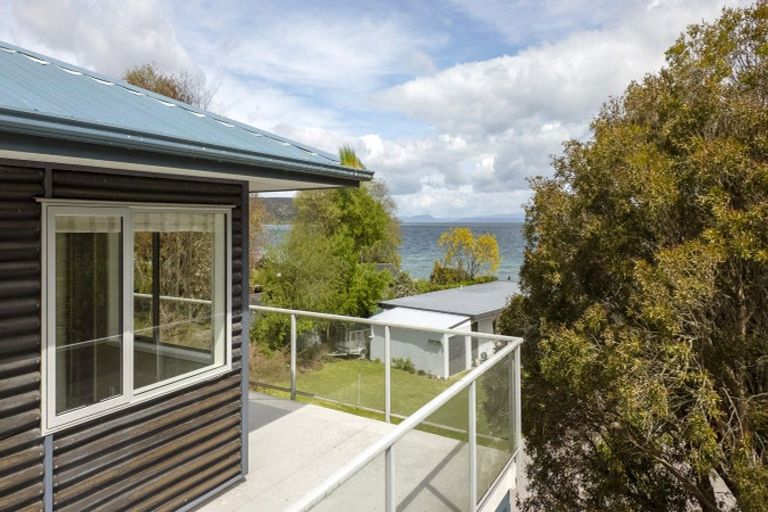 Photo of property in 10 Northcroft Street, Waitahanui, Taupo, 3378