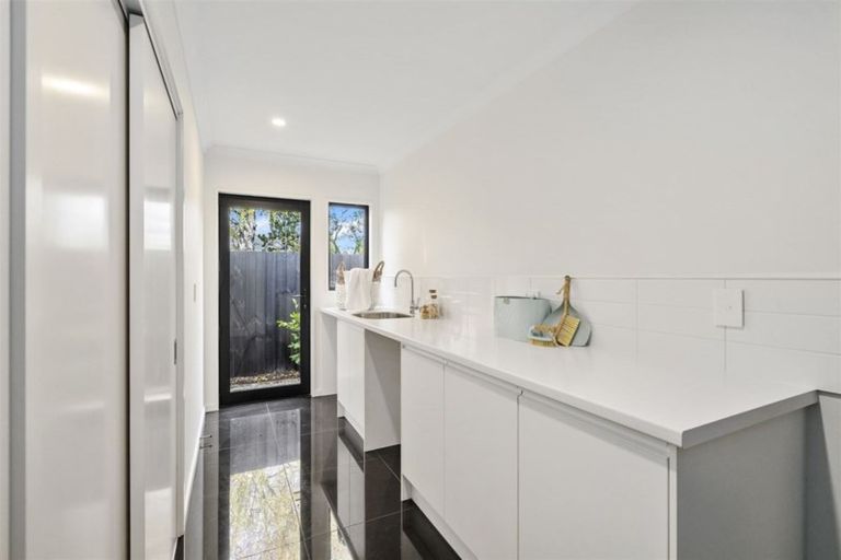 Photo of property in 15b Konini Street, Riccarton, Christchurch, 8041