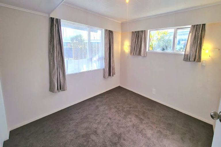 Photo of property in 57 Gray Avenue, Paraparaumu Beach, Paraparaumu, 5032