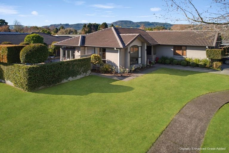 Photo of property in 15 Stonebridge Park Drive, Holdens Bay, Rotorua, 3010