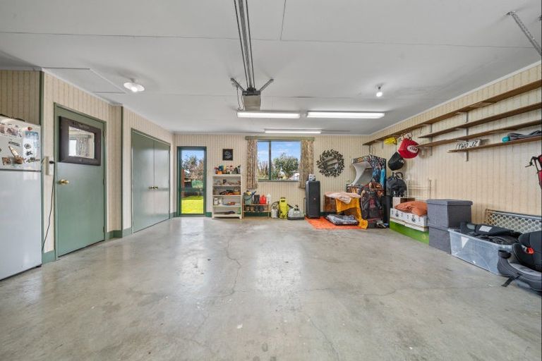 Photo of property in 537 Richmond Road, Lepperton, New Plymouth, 4373