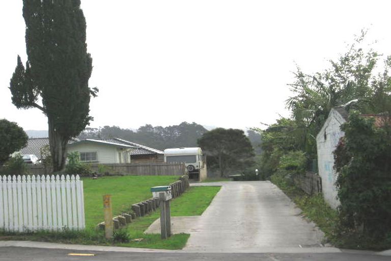 Photo of property in 302a Glengarry Road, Glen Eden, Auckland, 0602