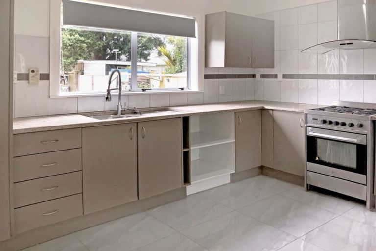 Photo of property in 1/64 Hoteo Avenue, Papatoetoe, Auckland, 2025