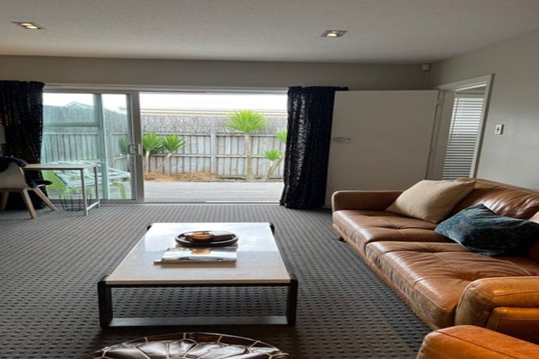 Photo of property in 1/27 Picton Avenue, Riccarton, Christchurch, 8011