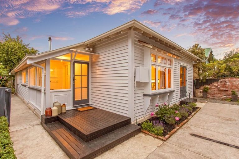 Photo of property in 23 Massey Crescent, St Albans, Christchurch, 8014