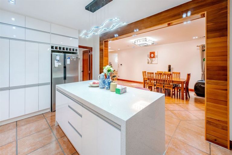 Photo of property in 12 Fairhill Place, Flat Bush, Auckland, 2016
