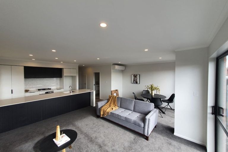 Photo of property in 24 Shortfin Place, Flat Bush, Auckland, 2019