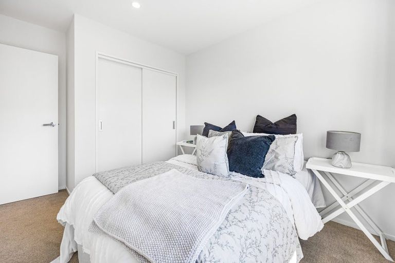 Photo of property in 6 Desalt Drive, Hobsonville, Auckland, 0616