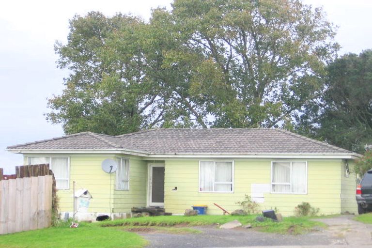 Photo of property in 34 Doone Place, Massey, Auckland, 0614