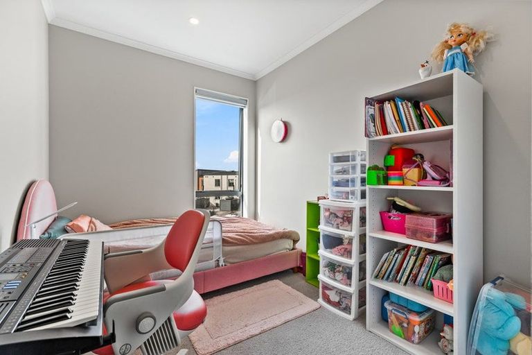 Photo of property in 24 Clark Road, Hobsonville, Auckland, 0616