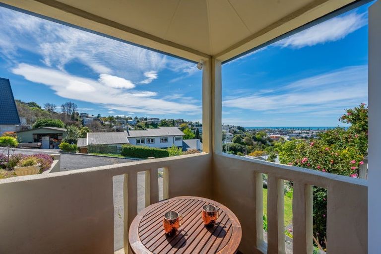 Photo of property in 20 Havelock Road, Hospital Hill, Napier, 4110