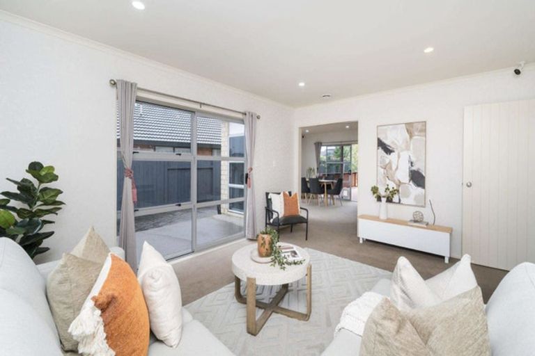 Photo of property in 58 Branigan Parade, Kelvin Grove, Palmerston North, 4414