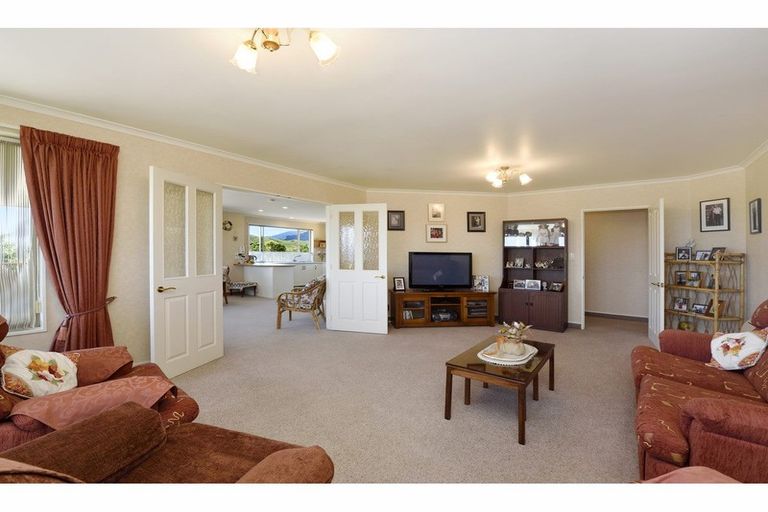 Photo of property in 6 Highfield Grove, Richmond, 7020