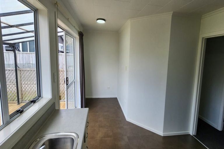 Photo of property in 107 Brooklands Road, Brooklands, New Plymouth, 4310