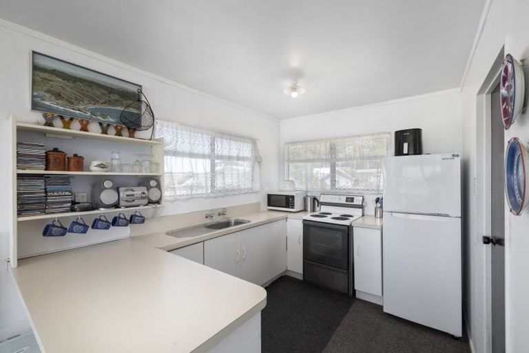 Photo of property in 117 Jetty Road, Castlepoint, Tinui, 5889