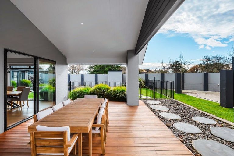 Photo of property in 10 Brighton Grove, Newstead, Hamilton, 3286