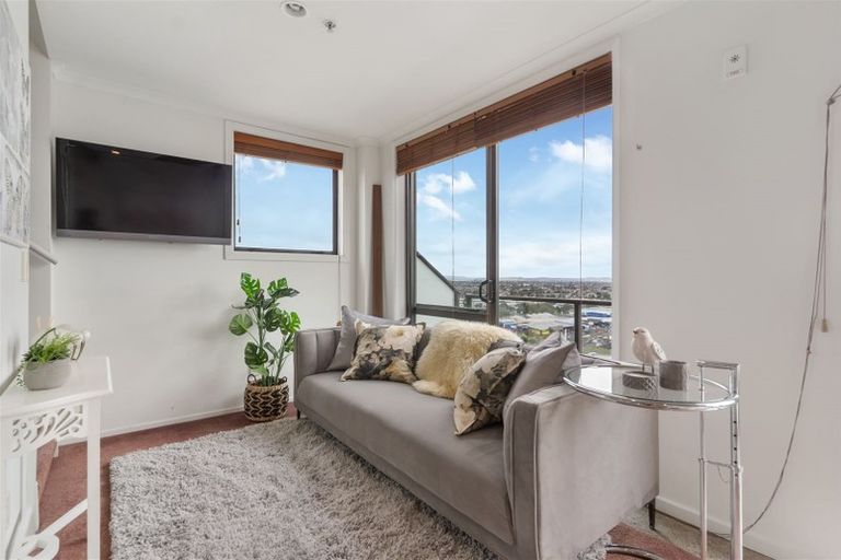 Photo of property in 16d/18 Ronwood Avenue, Manukau, Auckland, 2104